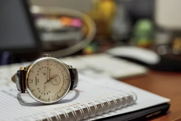 西班牙，阿尔梅里亚，天梭，阿尔梅里亚，雷洛伊，手表，聚焦前景，桌子