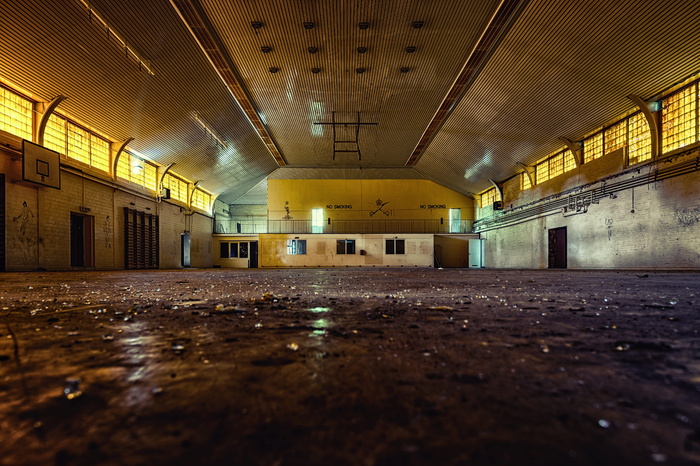 大厅、健身房、失落的地方、运动、废弃、短暂、破旧、腐烂