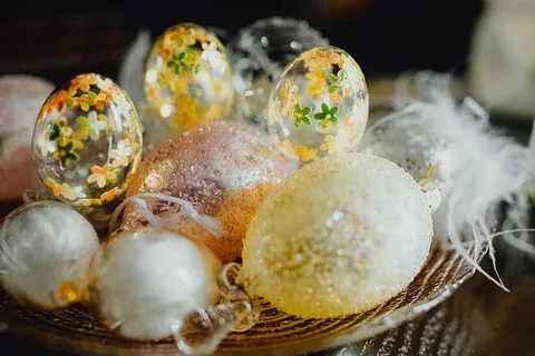 复活节餐桌装饰