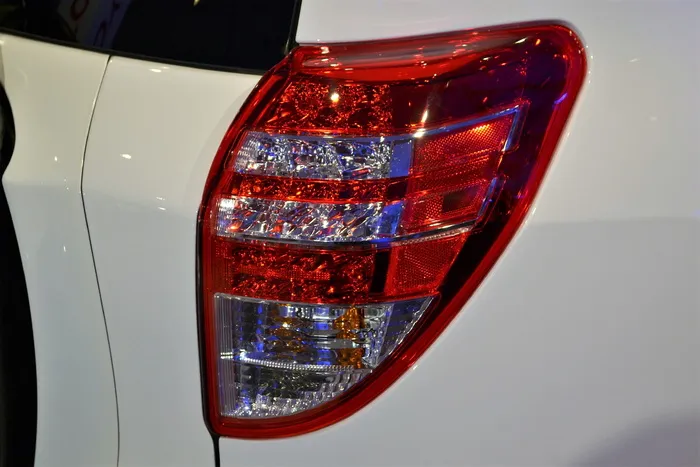 雷克萨斯break light，suv，运动型多用途车，白色车，豪华车，汽车，汽车，运动型