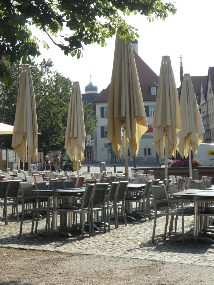 morgenstimmung，咖啡馆，封闭，安静，宁静，城市，早晨的城镇，餐桌