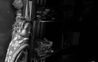 人，人，脸，城市，婴儿，家具，建筑，新生儿