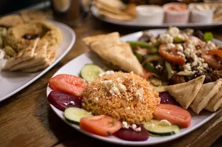 精选、聚焦照片食物、拼盘、棕色、木质、木板、正宗希腊、希腊食物