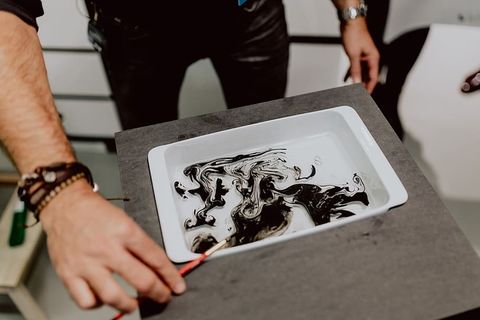 Ebru——水上绘画艺术