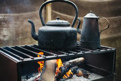 煤、咖啡、烹饪、日光、脏污、饮料、火、柴火 煤、咖啡、烹饪、日光、脏污、饮料、火、柴火