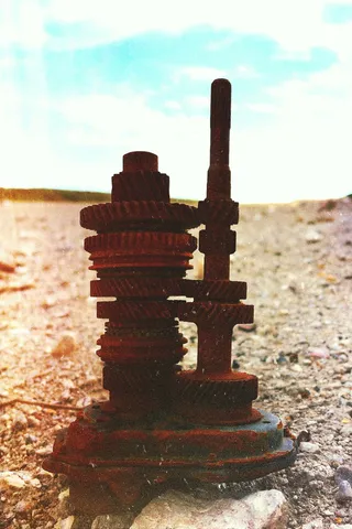 锈迹，汽车零件，锈迹，垃圾填埋场，废料，废弃，垃圾，特写