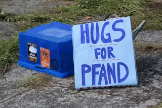 拥抱、新闻、抵押、瓶子、商业、回收、蓝色、沟通