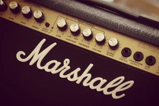 Marshall 黑色吉他放大器