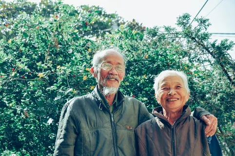 老年夫妇 老年夫妇