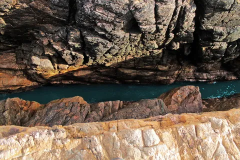 岩石，水，岩石-物体，岩层，固体，地质，自然美，自然