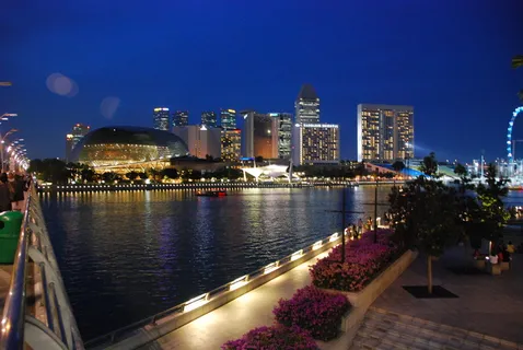 新加坡、建筑、现代、城市、夜间、照明、建筑外部、反射 新加坡、建筑、现代、城市、夜间、照明、建筑外部、反射