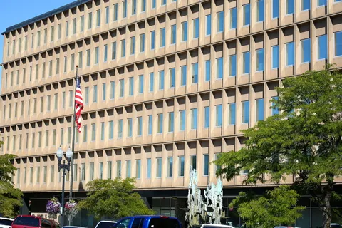 建筑、室外、室外、建筑、城市、商业、室外、天空