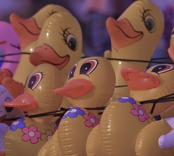 玩具，小鸭，孩子，橡皮鸭，鸭子，黄色，玩耍，乐趣