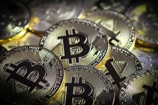 金融、货币、比特币、加密、加密货币、投资、财富、货币