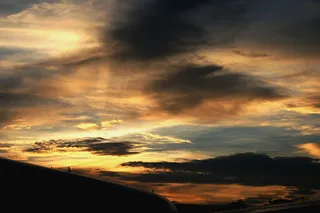 日落、云朵、珍珠色、粉红色、黄色、金色、软橙色、污迹