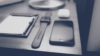 iPhone和Apple Watch的平面摄影