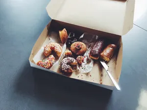 烘焙，甜甜圈，盒子，甜甜圈，甜甜圈，甜甜圈，盒子，甜甜圈