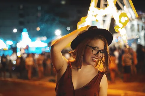 戴帽子的女人 戴帽子的女人