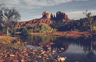 亚利桑那州塞多纳州红河路口橡树溪