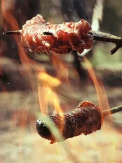 香肠,香肠,爆发,火灾,燃烧,吃,休息,爆米花 香肠,香肠,爆发,火灾,燃烧,吃,休息,爆米花