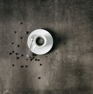 咖啡，esspresso，黑咖啡，餐桌，茶豆，杯子，咖啡，点心
