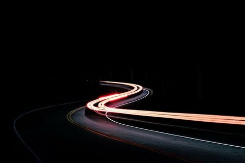 timelapse摄影、车辆、蜿蜒、道路、黑暗、夜晚、街道、沥青 timelapse摄影、车辆、蜿蜒、道路、黑暗、夜晚、街道、沥青
