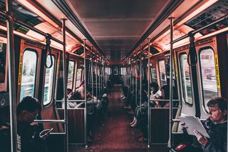 成人、城市、通勤者、群体、室内、工业、室外、人