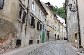 卢布尔雅那、胡同、房屋、假期、破旧、村庄、破旧、腐烂