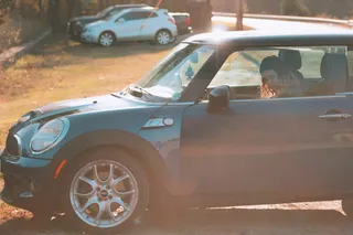 库珀，迷你库珀，宝马，跑车，运动，种族，女权主义，女性主义