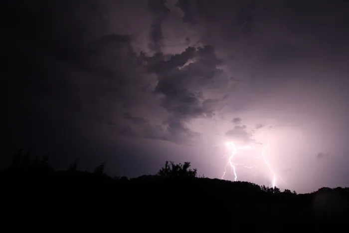 雷击，灰色，天空，闪电，雷雨，雷电，天气，雨