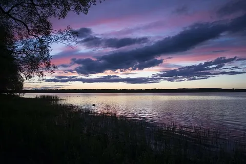 黎明，湖泊，自然，河流，天空，日出，日落，黄昏