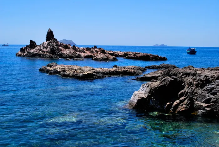 风腰, 风腰, 慈爱, 乘法乘法, 旅游仁礼, 旅行烧瓶, 海的怜悯, 风景