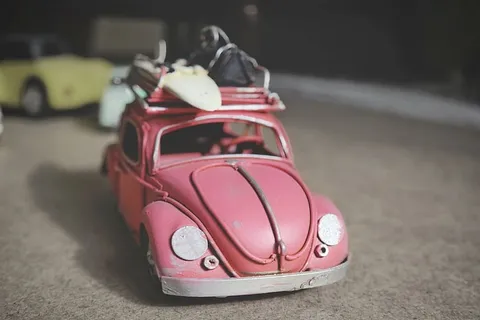 甲虫、汽车、驾驶、快速、有趣、快乐、运动、粉色 甲虫、汽车、驾驶、快速、有趣、快乐、运动、粉色