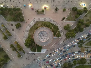 希腊，塞萨洛尼基，eth。aminis 2、dji、dji spark、tree、white tower、cars