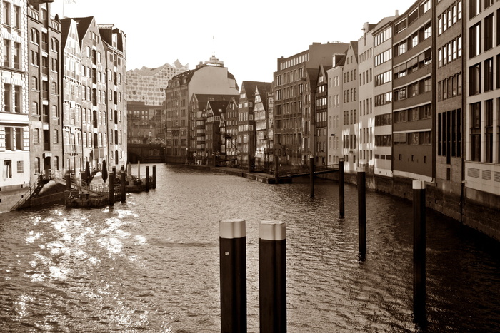 waters、city、architecture、channel、building the nikolai fleet、hamburgensien、port Motions、harbour cruise