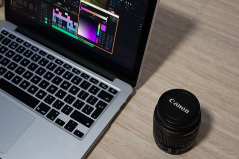 MacBook Pro显示Photoshop MacBook Pro显示Photoshop