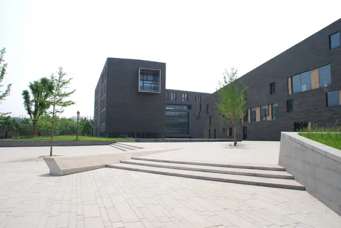 建筑，广场，外观，建筑，建筑外观，建筑结构，天空，自然