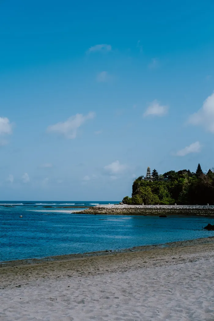 昂贵、宁静、度假、创意、不稳定、形状、线条、前卫