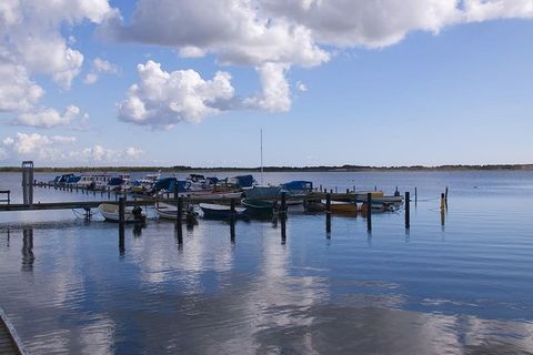 海港，维多夫，丹麦，船只，海洋，倒影，云朵，丹麦