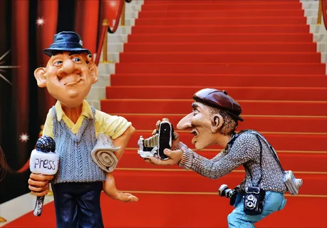 粘土出版社人物插图、红色、地毯、楼梯、出版社、记者、摄影师、新闻