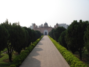 拉尔巴格堡，17世纪莫卧儿堡，达卡，植物，树木，建筑，建筑结构，天空