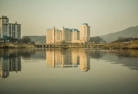 水、河流、结构、城市、建筑、价格、城市区域、建筑外观 水、河流、结构、城市、建筑、价格、城市区域、建筑外观