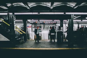 通勤者、团体、铁、机车、人、站台、铁路、车站