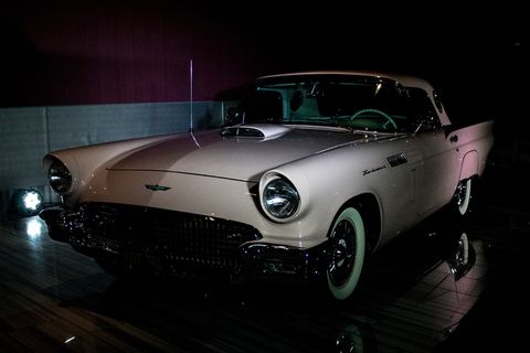 汽车，汽车，车辆，汽车，运输，运输，道路，车轮