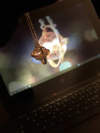 法国，罗姆巴斯，玫瑰街75号，技术，无线技术，计算机，笔记本电脑，通信