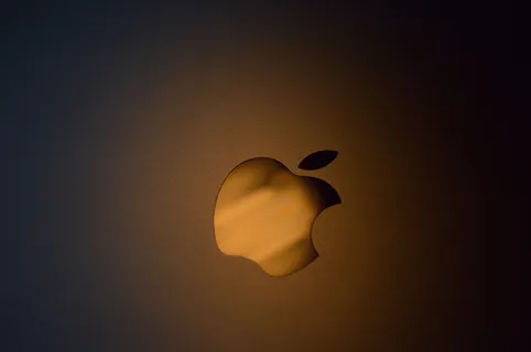灯,笔记本电脑,笔记本电脑,苹果,macbook,idea,太空灰,深色 灯,笔记本电脑,笔记本电脑,苹果,macbook,idea,太空灰,深色