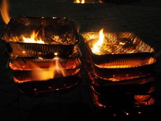 火焰、火灾、失控、品牌、高温、危险、高度危险、烧烤