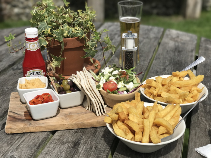 番茄酱, 食品, 午餐, 咖啡厅, 薯条, 沙拉, 食物和饮料, 准备好的土豆