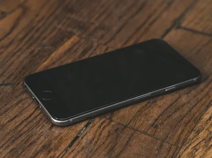 空间、灰色、iphone 6、桌子、桌子、技术、智能手机、智能手机 空间、灰色、iphone 6、桌子、桌子、技术、智能手机、智能手机