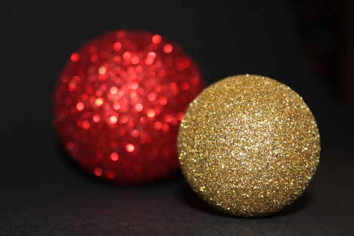 焦点照片, 金色闪光球, 圣诞球, weihnachtsbaumschmuck, 锋利和不锋利, 圣诞节, 装饰, 圣诞饰品